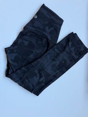 Lululemon Ready to Rulu Black Camo Align Leggings
